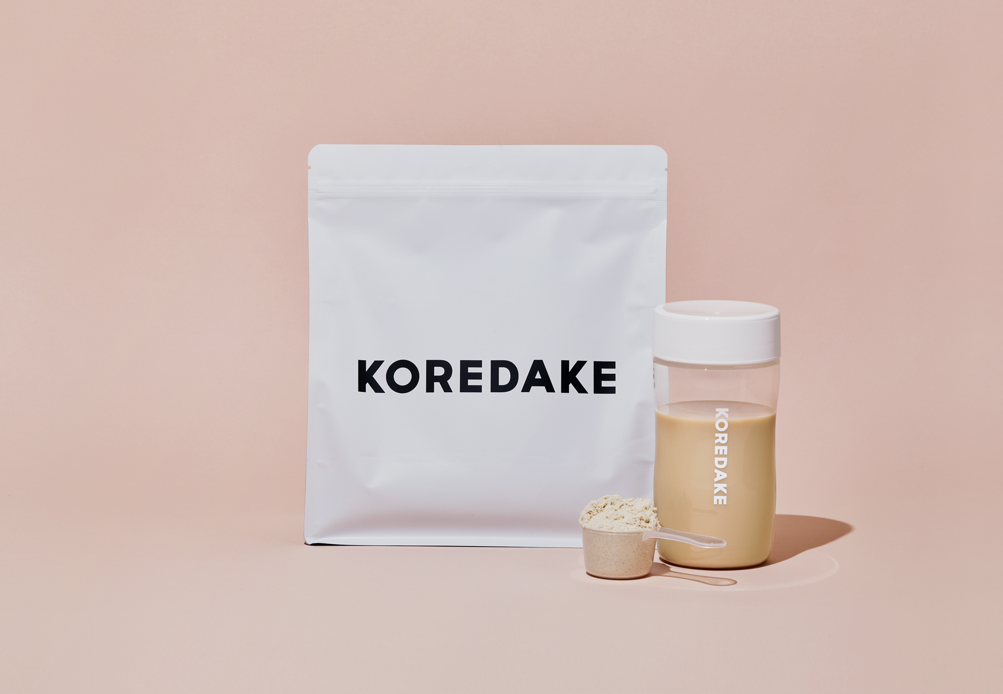完全栄養プロテイン「KOREDAKE」商品写真